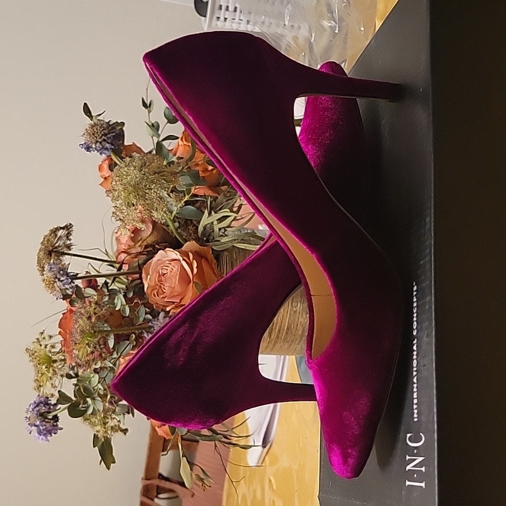 INC Pumps Deep Fuchsia